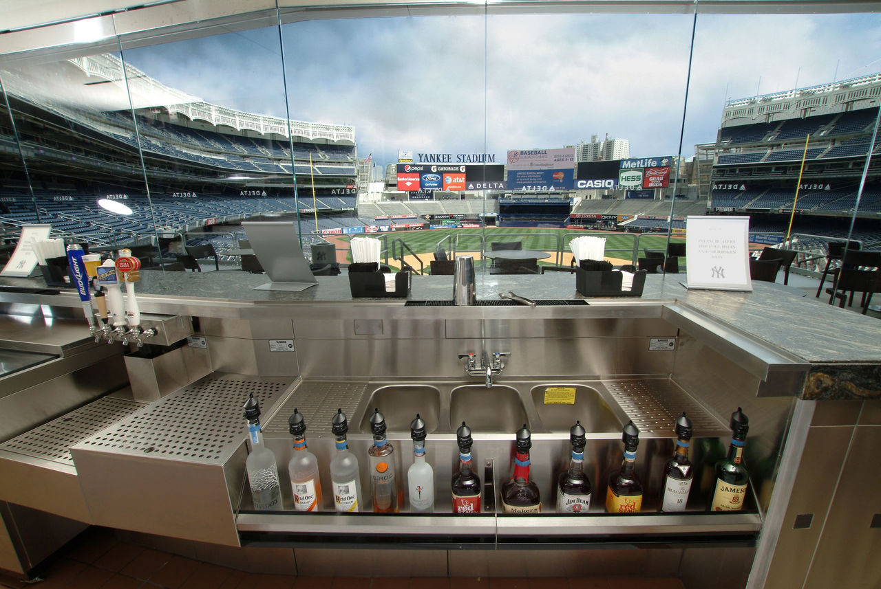 Yankee Stadium Krowne installation